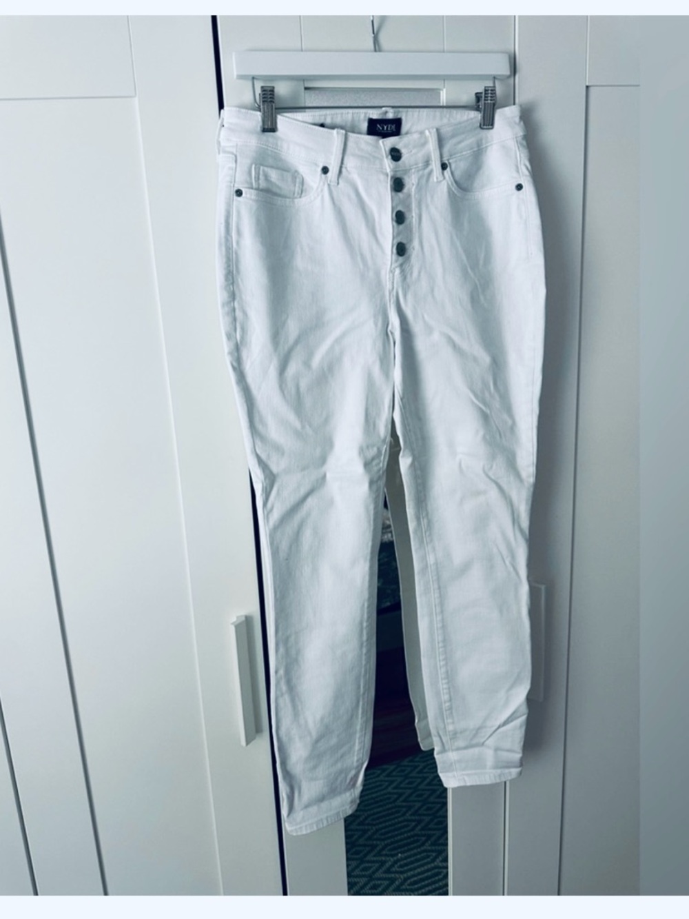 NYDJ Classic White Denim Skinny Jeans with Button Fly Women’s 8